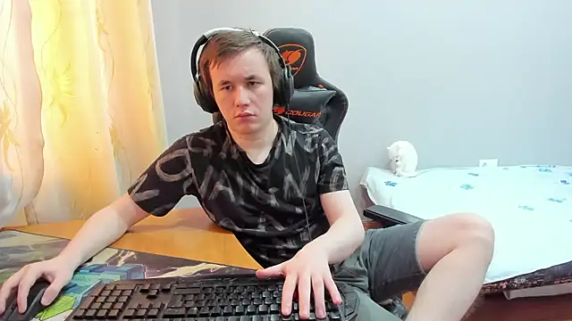 iliaskrislove live sex cam