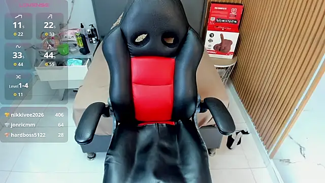 Isisleroy1's cam snapshot