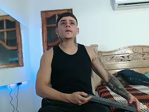 nino_rousse live sex cam