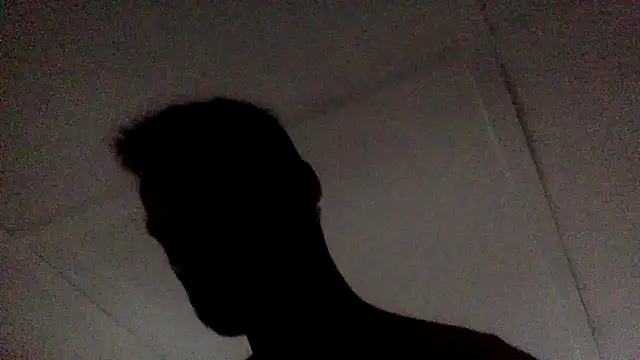 sexyhotstud12 live sex cam