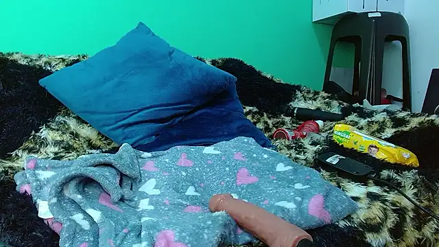 avaleri_cherry live sex cam