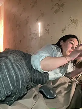 Naughtbaby_2025 live sex cam