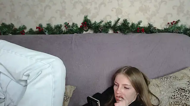 HitGyrl's cam snapshot