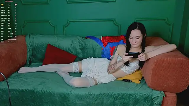 Dearly_kitty live sex cam