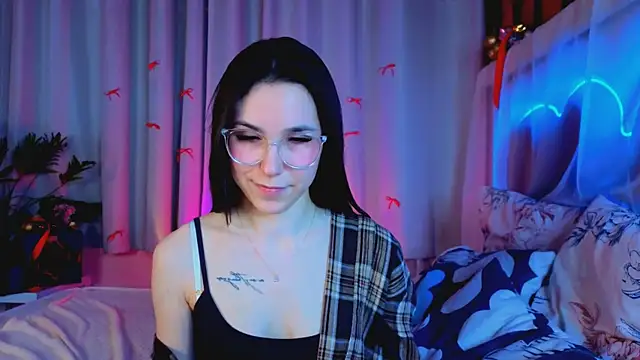 -CindyLou's cam snapshot