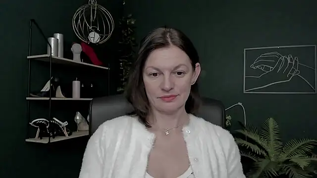 VivianWILD's cam snapshot