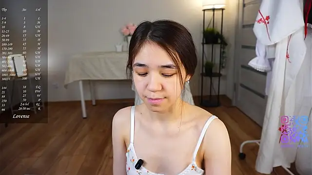 KiraAbling live sex cam