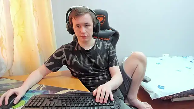 iliaskrislove live sex cam