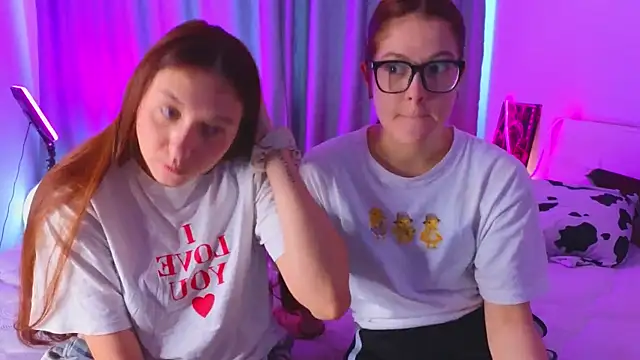 MargaretMorris live sex cam