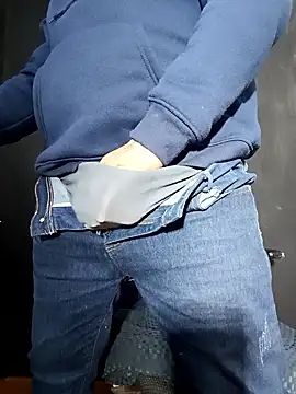 DickMasterfindom's cam snapshot