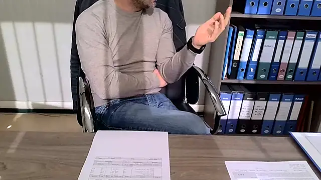 Evasionee live sex cam