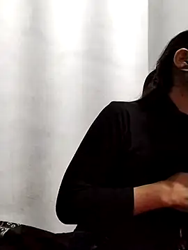 Cute-Naavya's cam snapshot