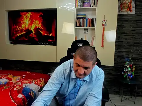 SpartacusDaddy48 live sex cam