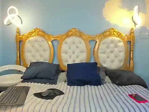 ALEXAANAL18's cam snapshot