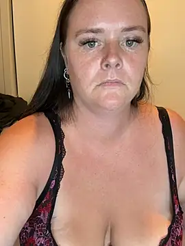 carinabro10's cam snapshot