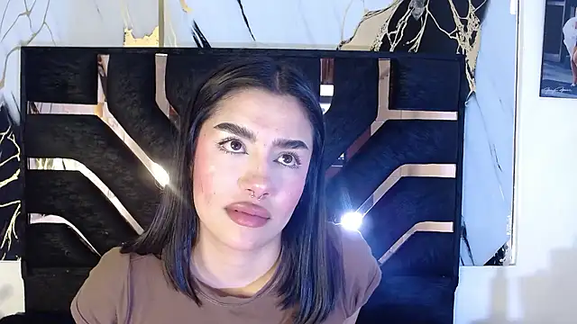 tael_novacs's cam snapshot