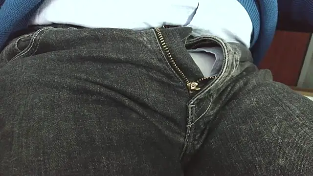 hairyandtiny live sex cam