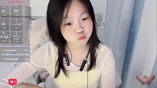 Lena-yyds's cam snapshot