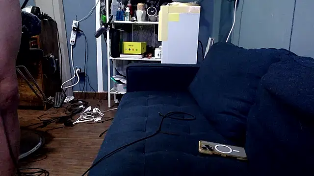 sexyhotstud12 live sex cam