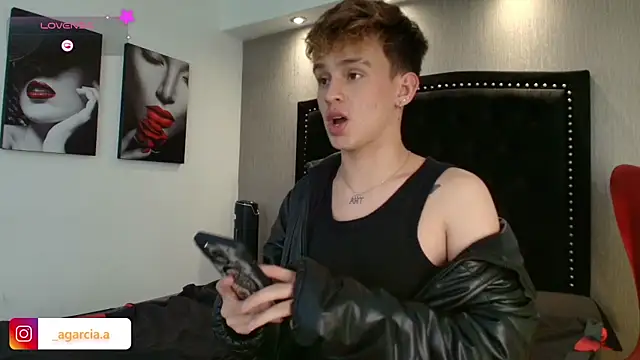 LiamWildx20 live sex cam