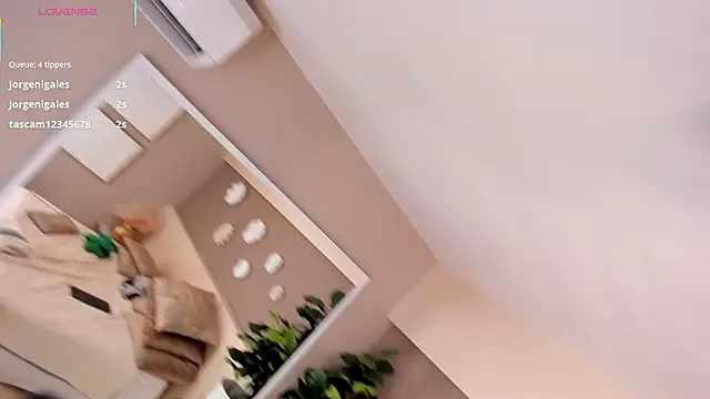 AriaFoster live sex cam