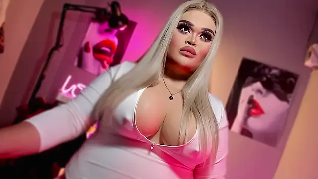 BelindaLove live sex cam