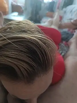 Aly-john1985's cam snapshot