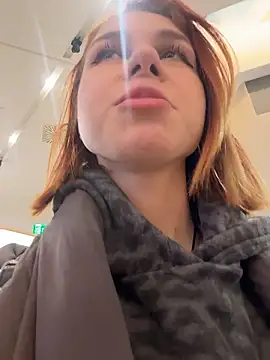 RosieSecret live sex cam