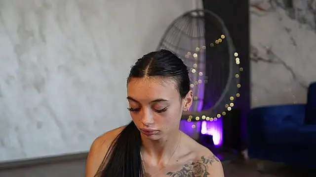 RachelRavee's cam snapshot