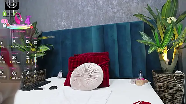 Roxie_Anne's cam snapshot