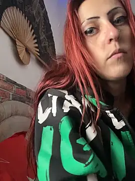 Kriszty_baby26 live sex cam