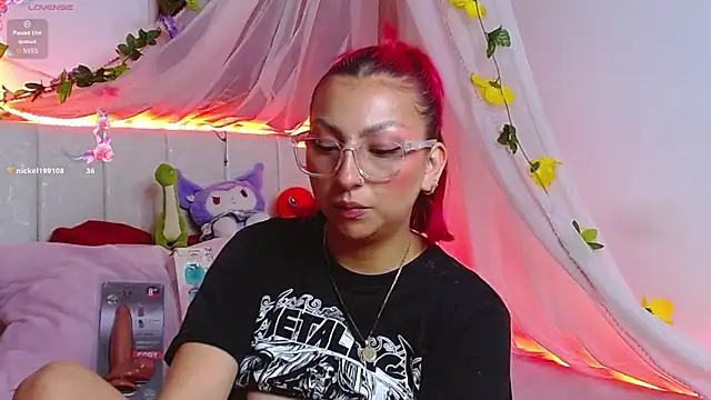 Littlerouse_'s cam snapshot