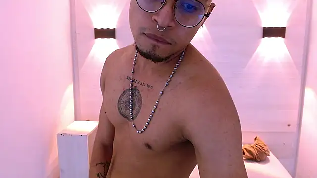 Jayden_Morris's cam snapshot