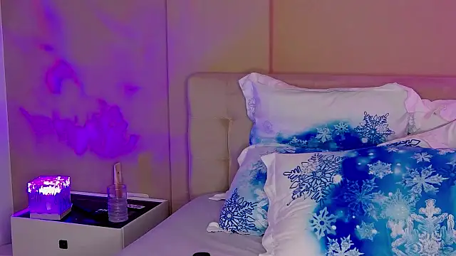 Emily_Sheen's cam snapshot