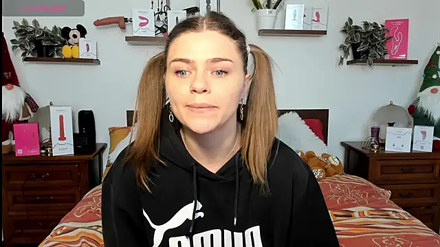 HaleyReedme's cam snapshot