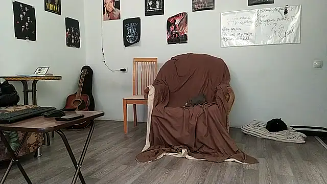 Huntall77's cam snapshot