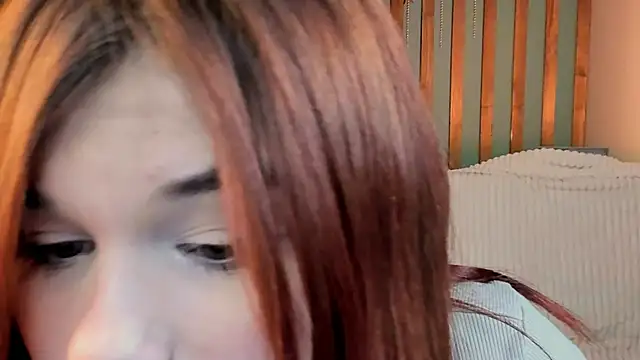 EllieKely live sex cam