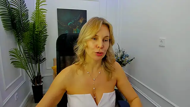 Sinty_Devis live sex cam