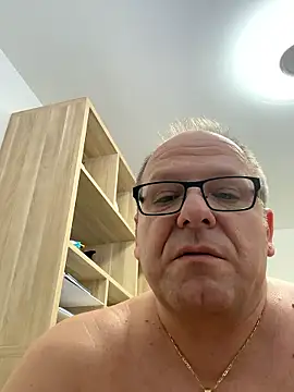 coupleLatinaLovers live sex cam