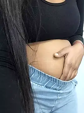 Laxmi_89 live sex cam