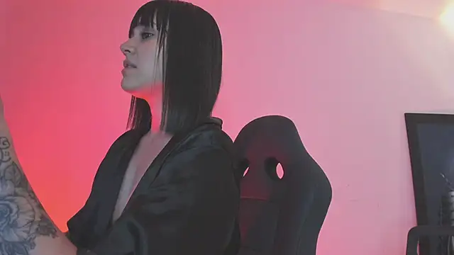 AnnaraLein live sex cam