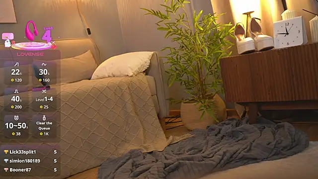 Ronesmeee's cam snapshot