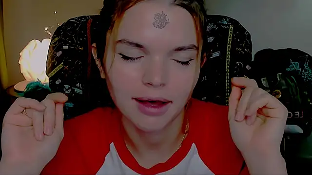 SaraGolben's cam snapshot