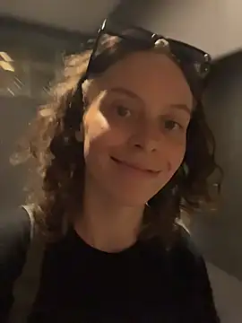 RinaMood live sex cam