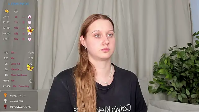 Charil_Wilson live sex cam