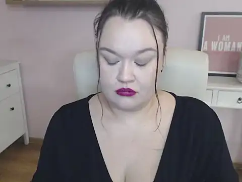 HollyDanceSoul's cam snapshot