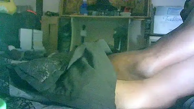 ON3YOULLN3VER_FIR3's cam snapshot