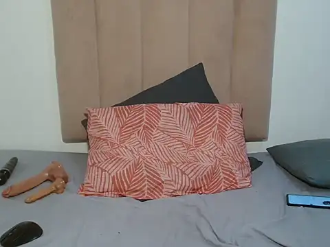 GorillaGripCunt77's cam snapshot