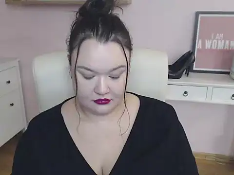 HollyDanceSoul's cam snapshot