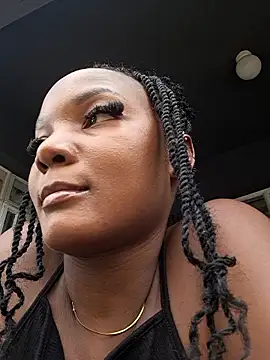 CiCi06's cam snapshot